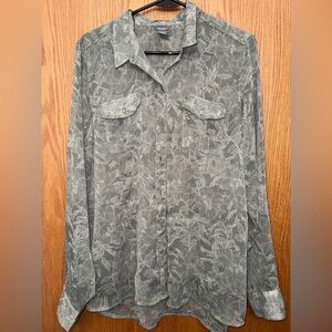 Eddie Bauer Women's Olive Patterned Top